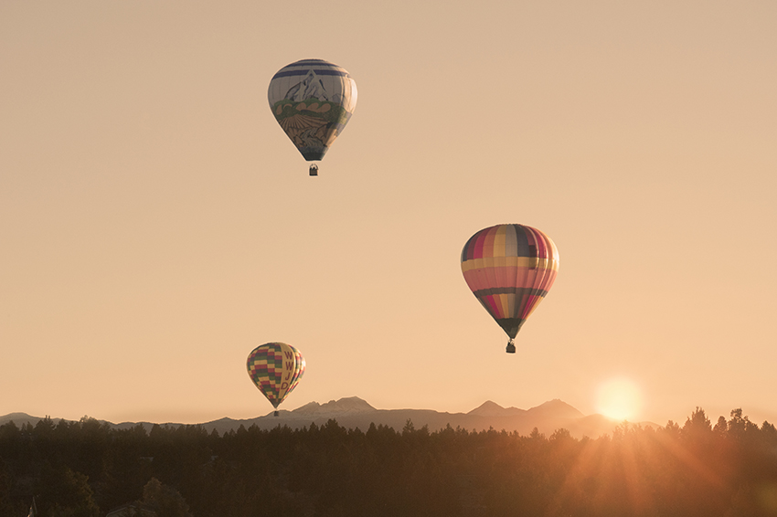 Balloons over Bend